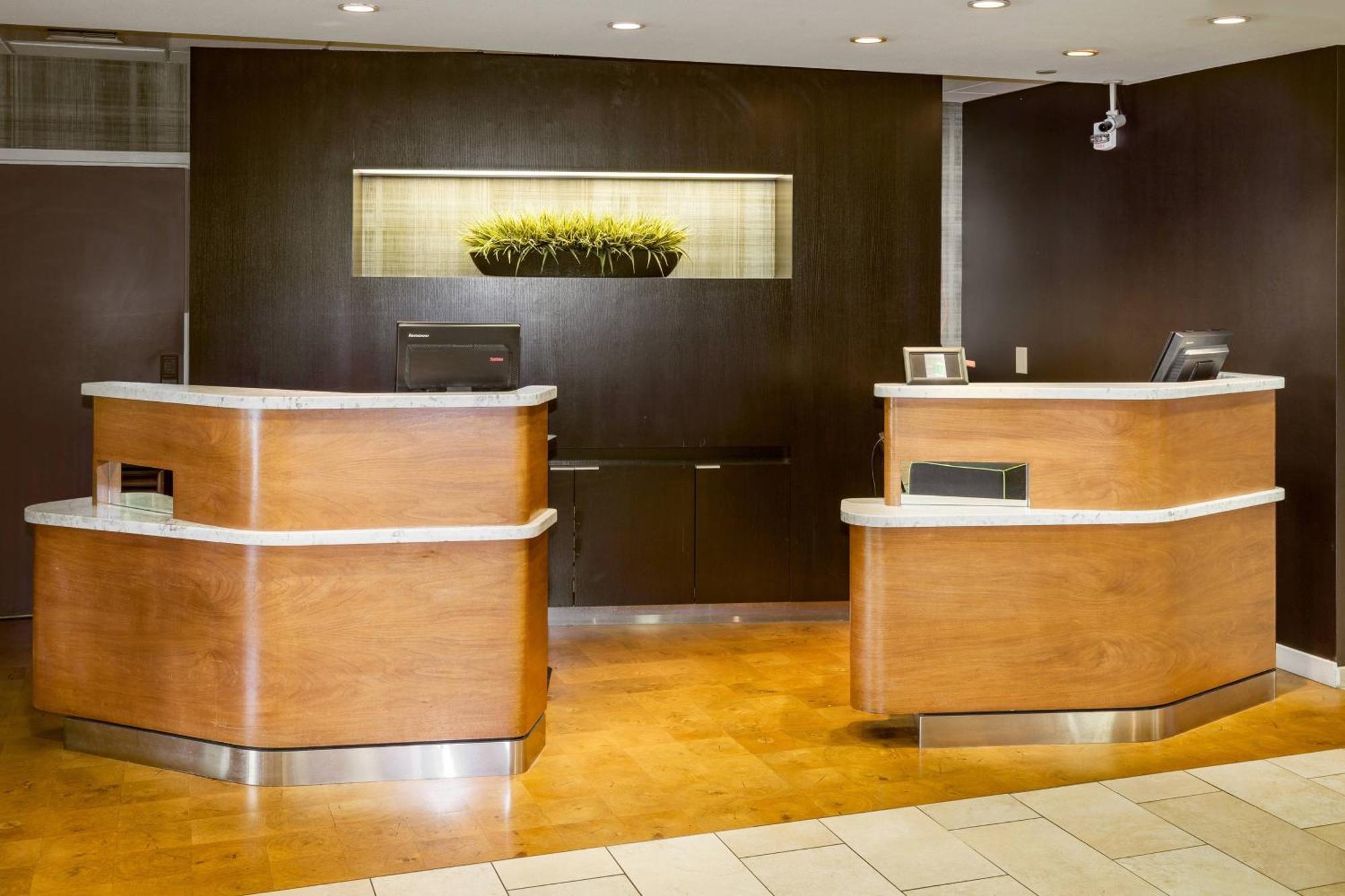 Hotel Courtyard By Marriott Stockton Extérieur photo