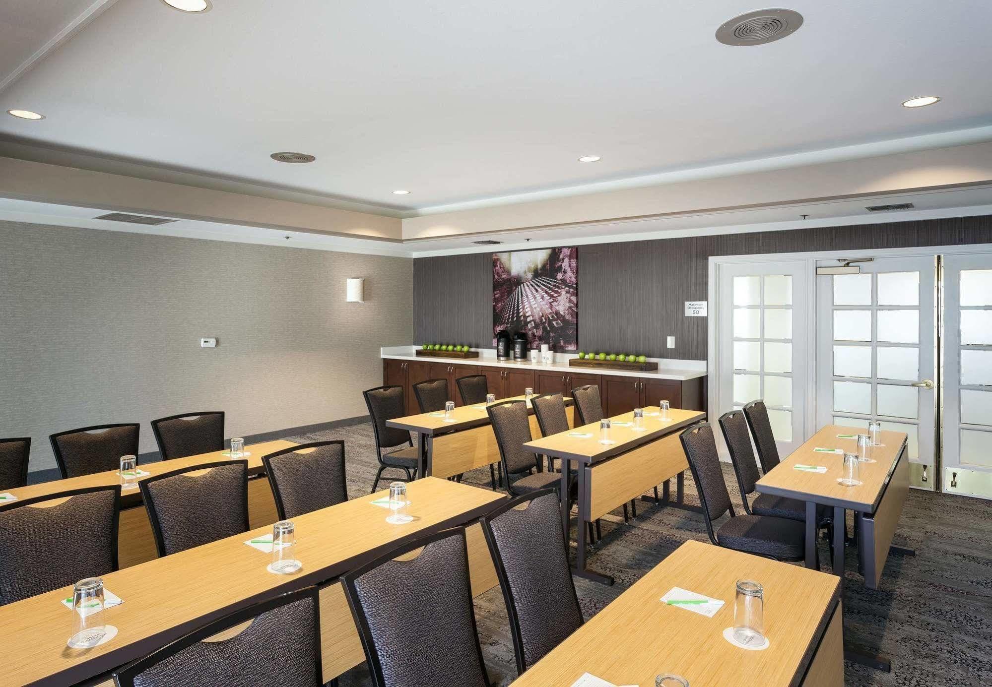 Hotel Courtyard By Marriott Stockton Extérieur photo